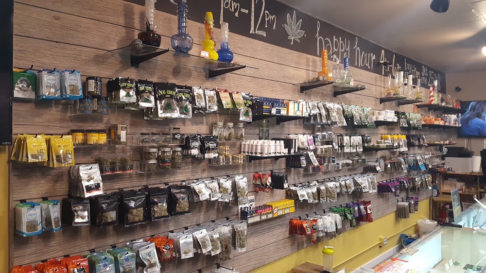 365 Recreational Cannabis photo 2