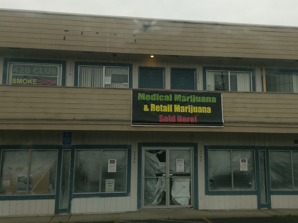 420 Club photo 5
