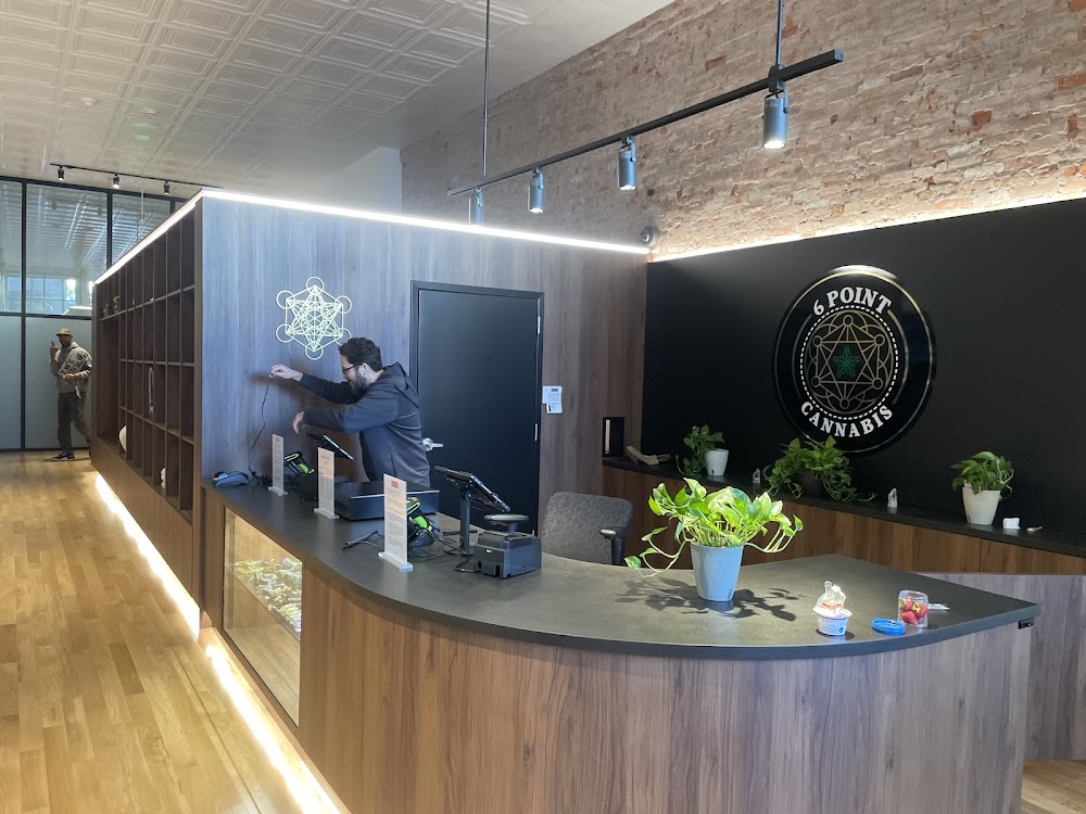 6 Point Cannabis photo 6