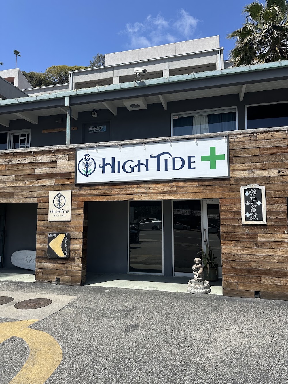 99 High Tide photo 1