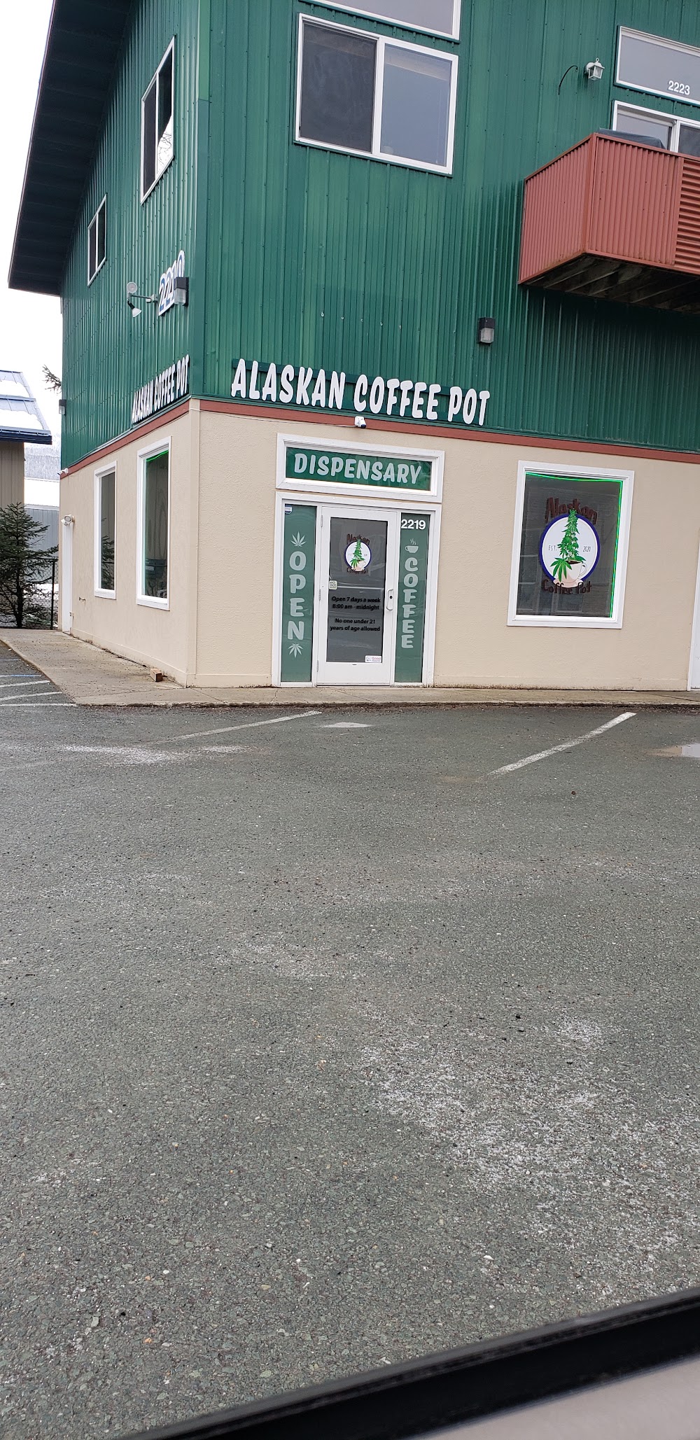 Alaskan Coffee Pot photo 1