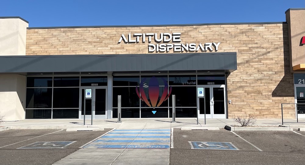 Altitude Dispensary - Vista Oeste photo 1