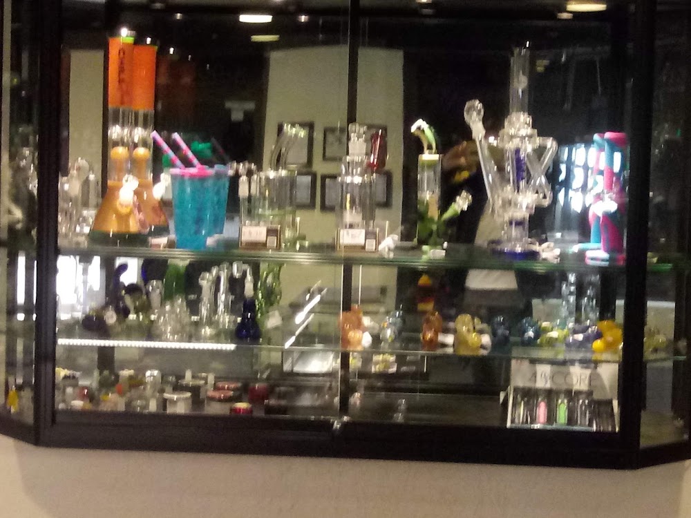 American Cannabis Company - S. Western photo 8