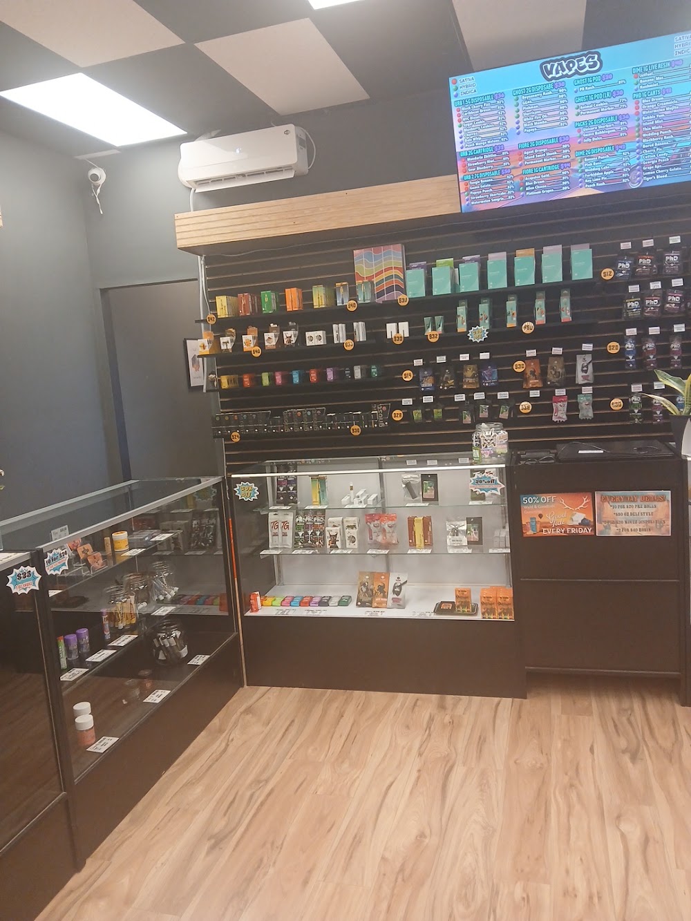 Amigos Cannabis - Abq photo 2