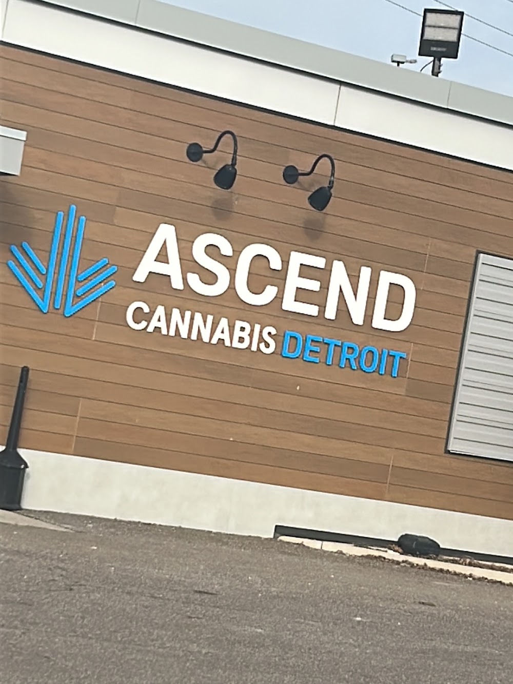 Ascend Cannabis Detroit photo 8
