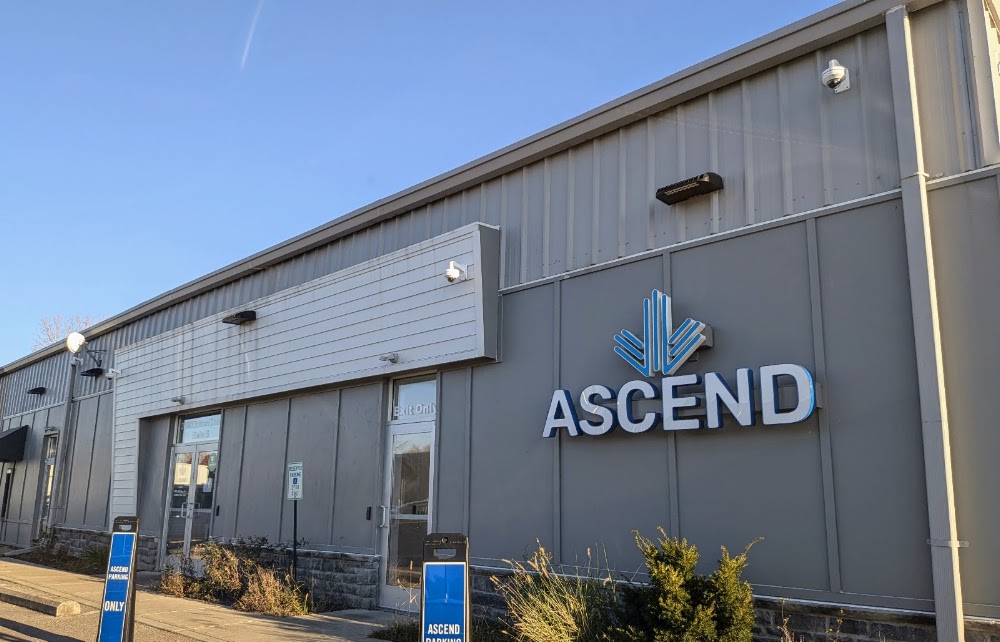 Ascend photo 4