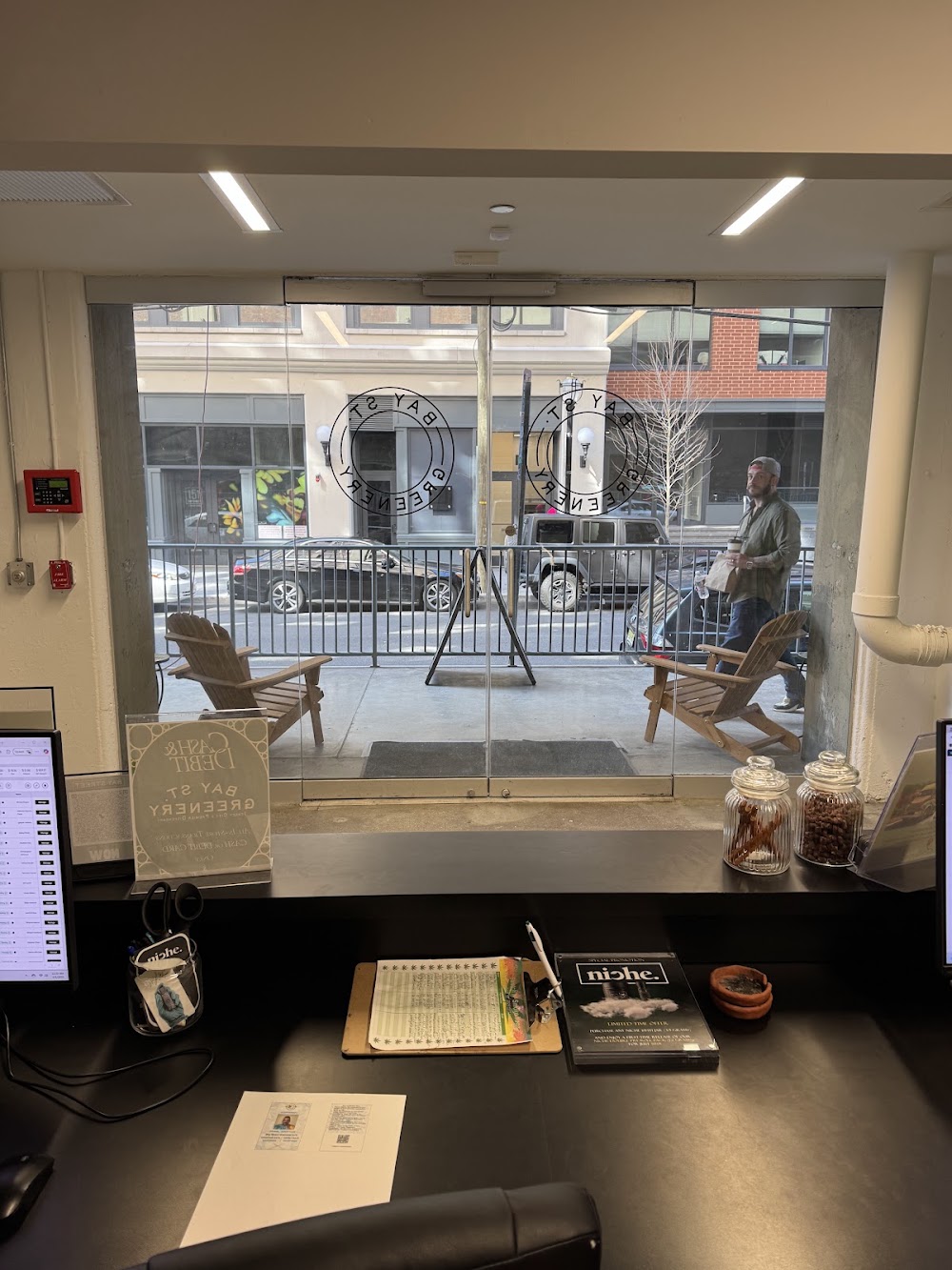 Authorized Dealer Dispensary Iii photo 4