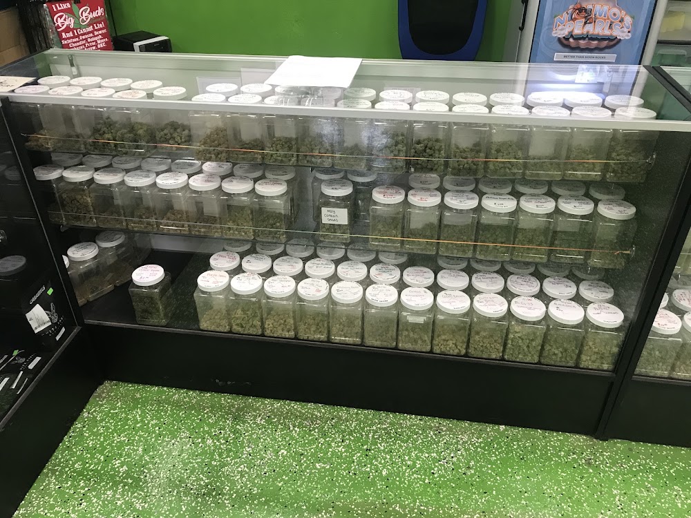 Big Buds Dispensary - Oolagah photo 6
