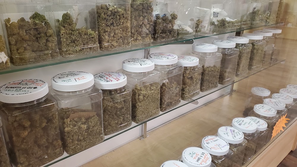 Big Buds Dispensary - Skiatook photo 6