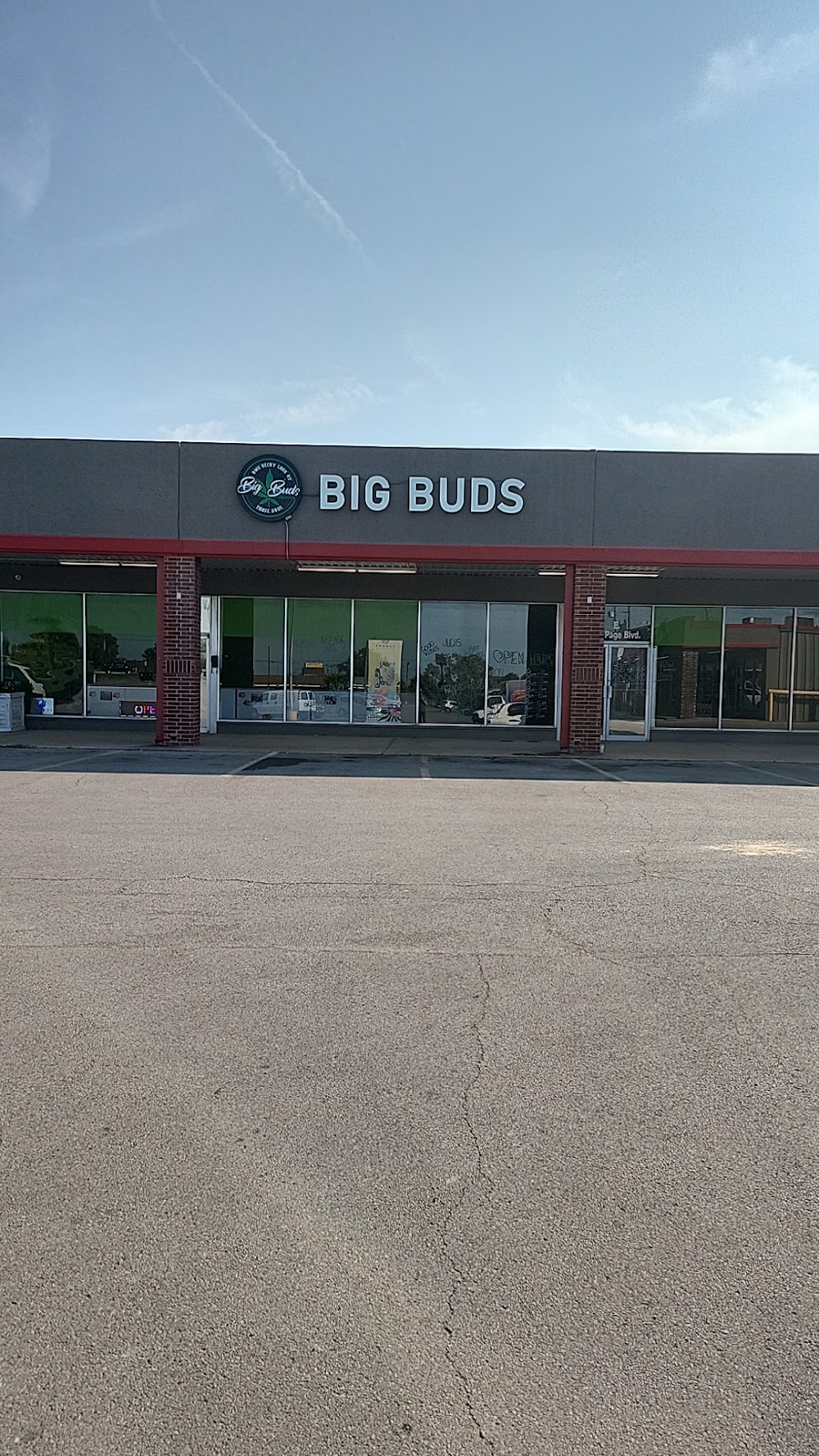 Big Buds Dispensary photo 1