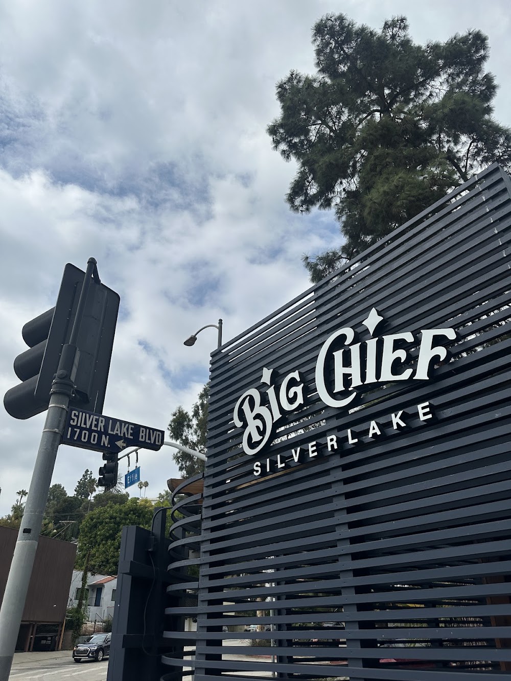 Big Chief Silverlake photo 1