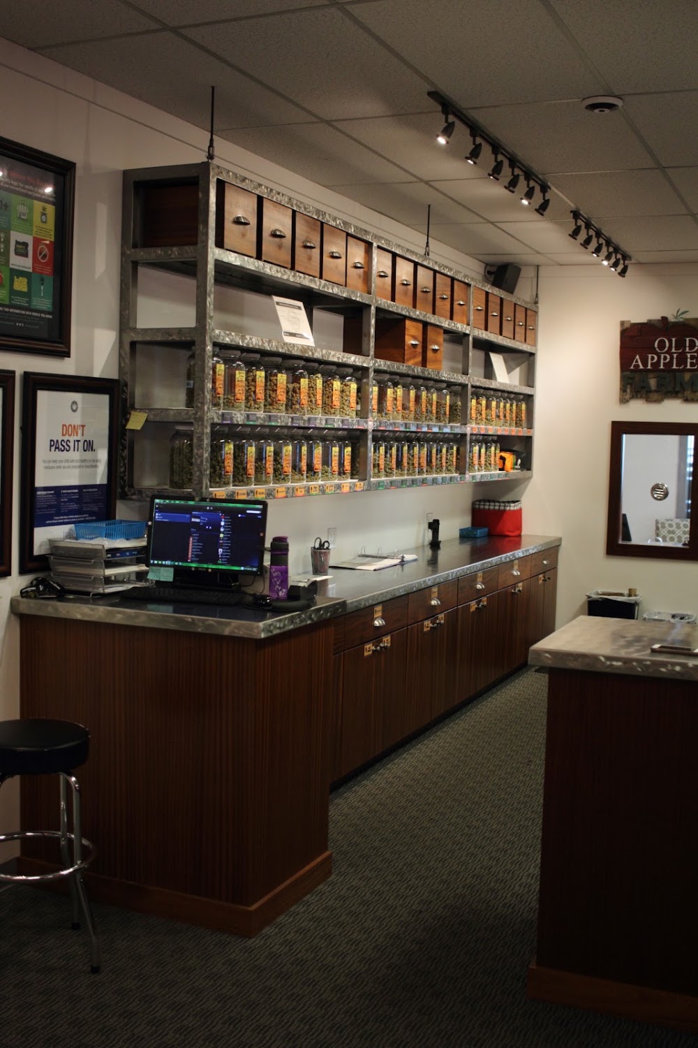 Bigfoot Bud Company photo 8