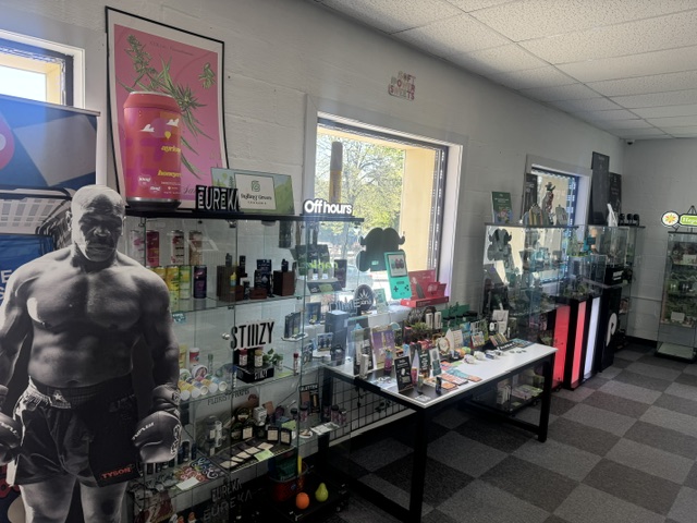 Black Market Canna CO photo 3