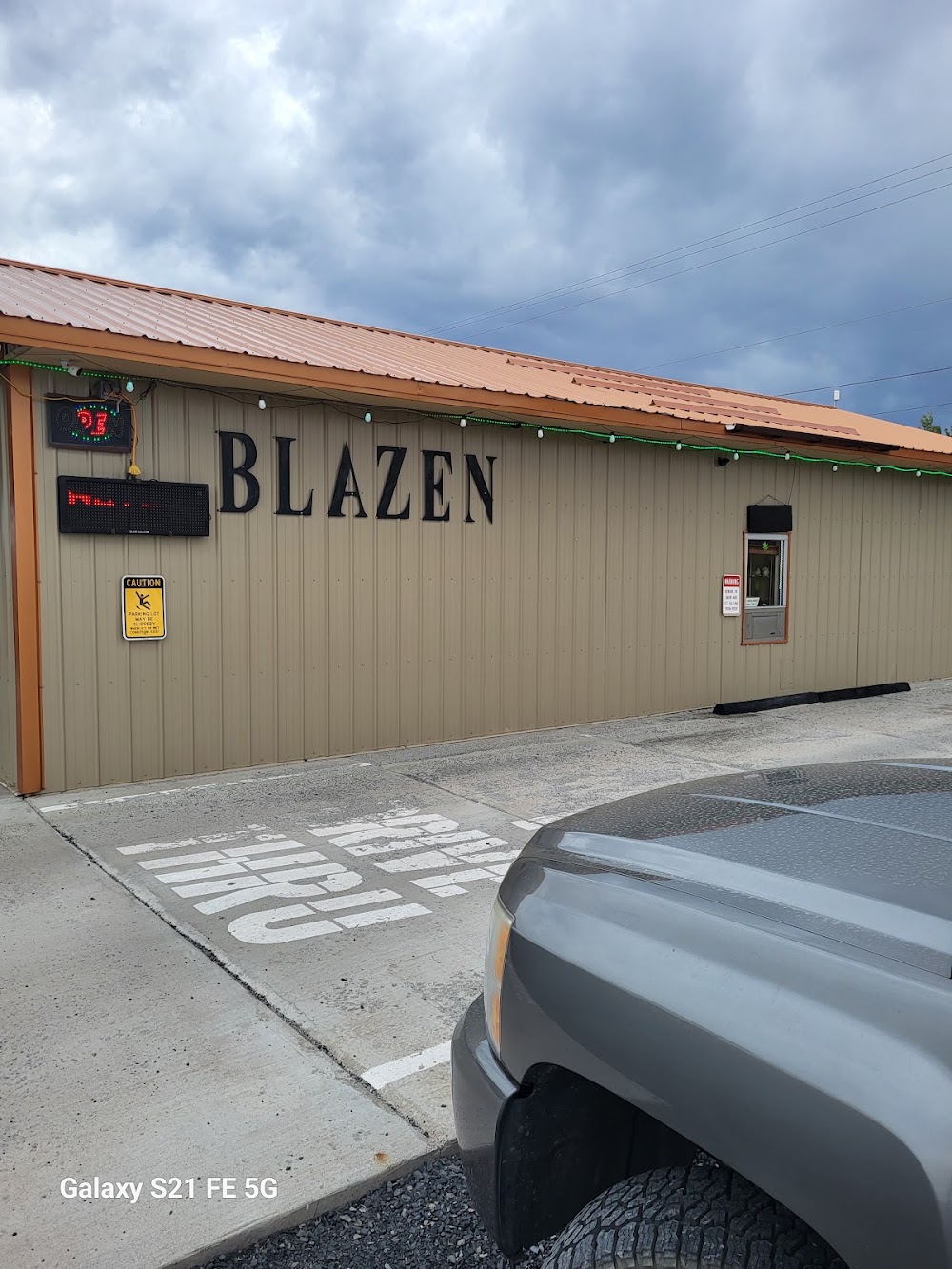 Blazen Cannabis photo 1