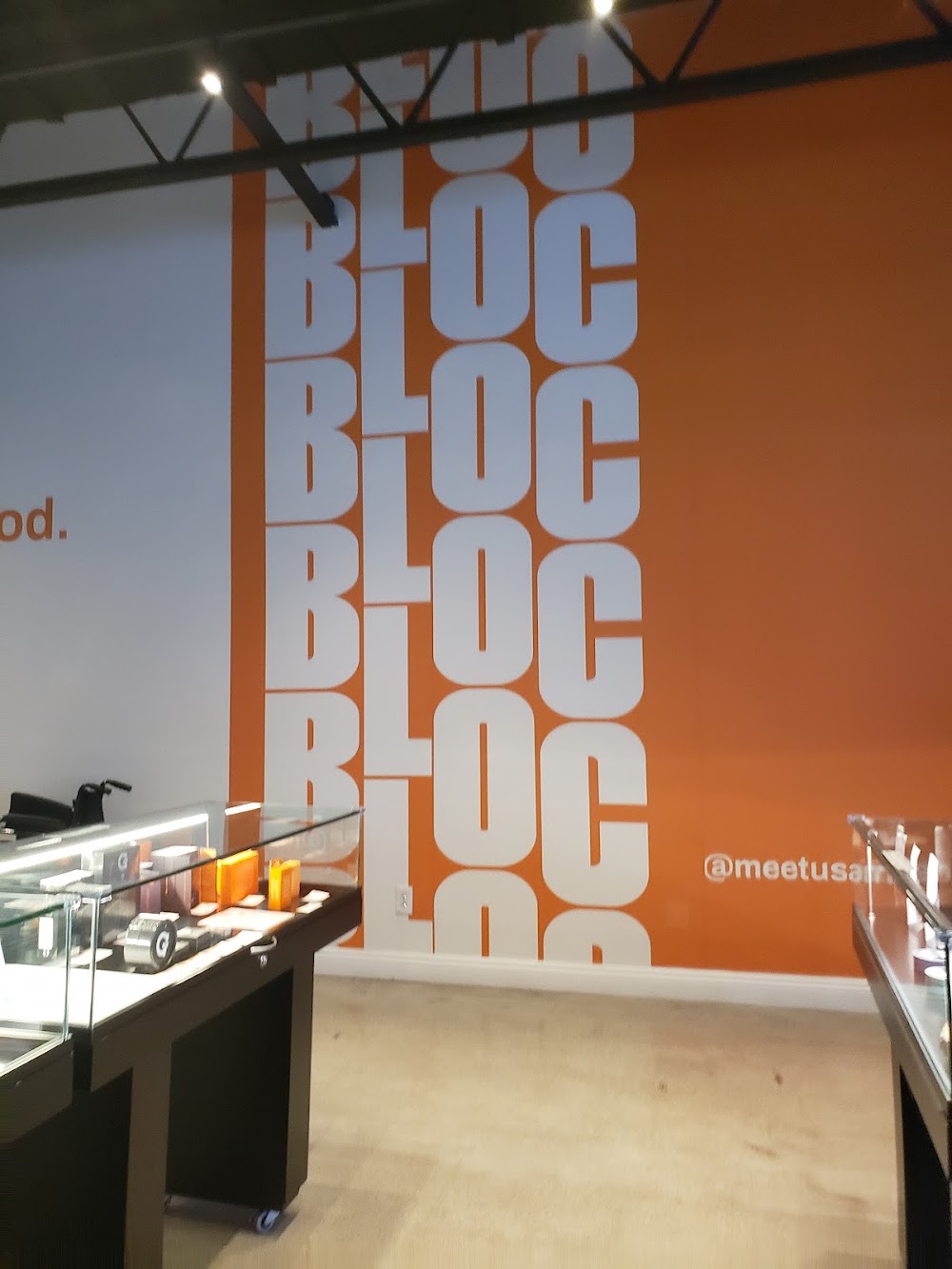 Bloc Pharmacy - South Jordan photo 6