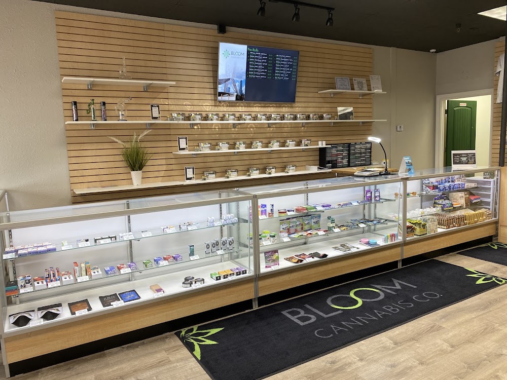 Bloom Cannabis CO - Mustang photo 2