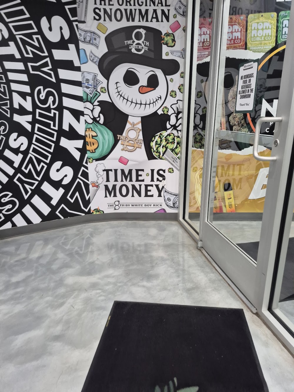 Bloomery Cannabis Mt. Clemens photo 7