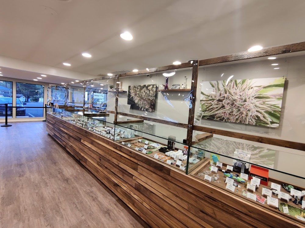 Broadway Cannabis Market photo 2