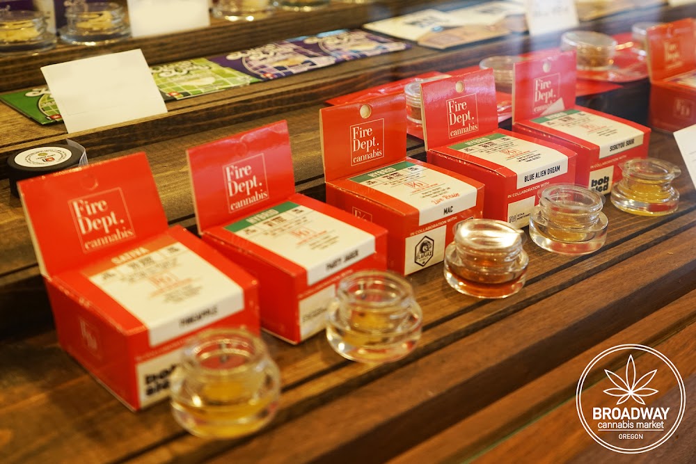 Broadway Cannabis Market photo 4