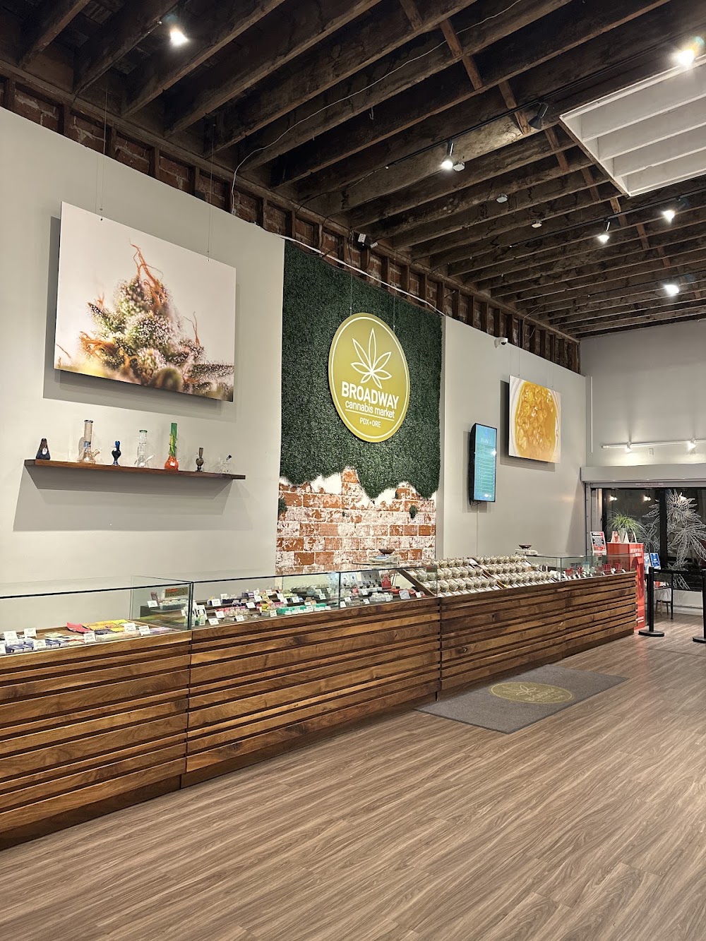 Broadway Cannabis Market photo 5
