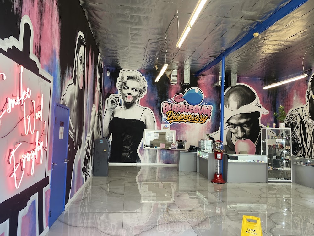 Bubblegum Dispensary photo 2