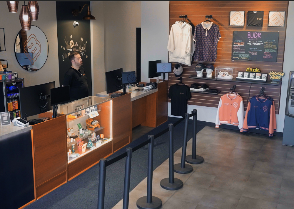 Budr Cannabis photo 2