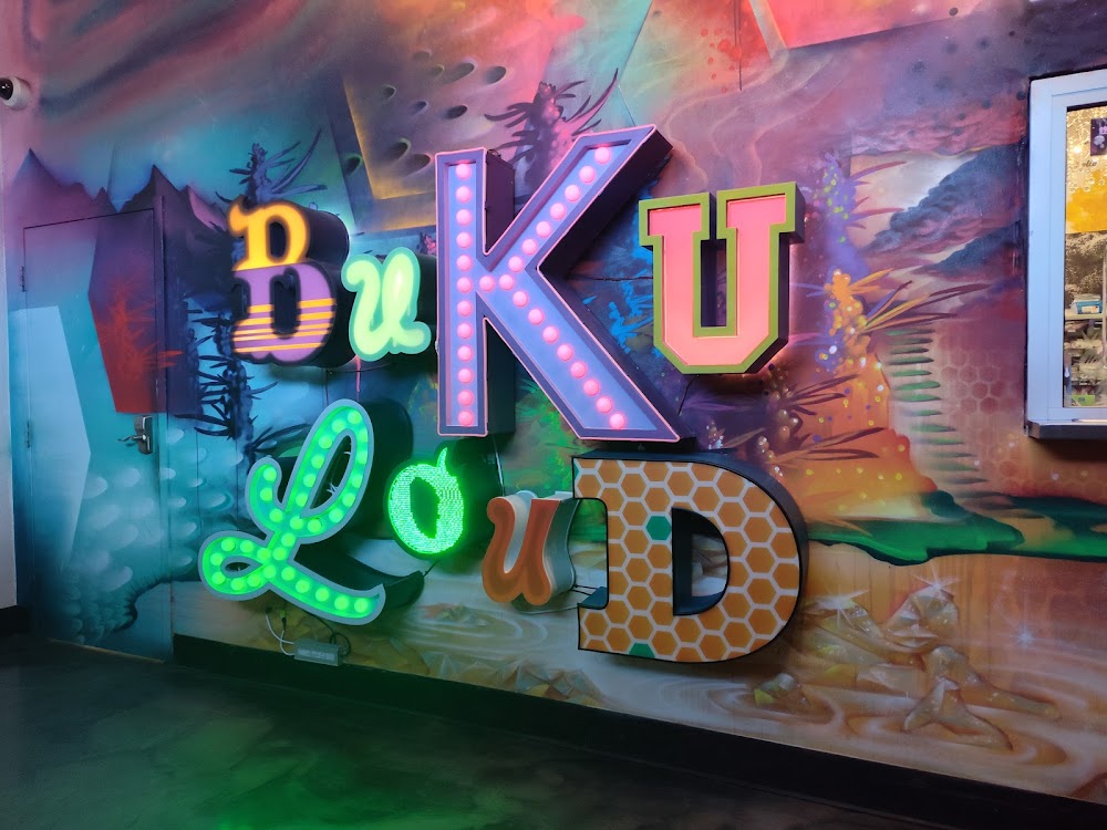 Buku Loud photo 4