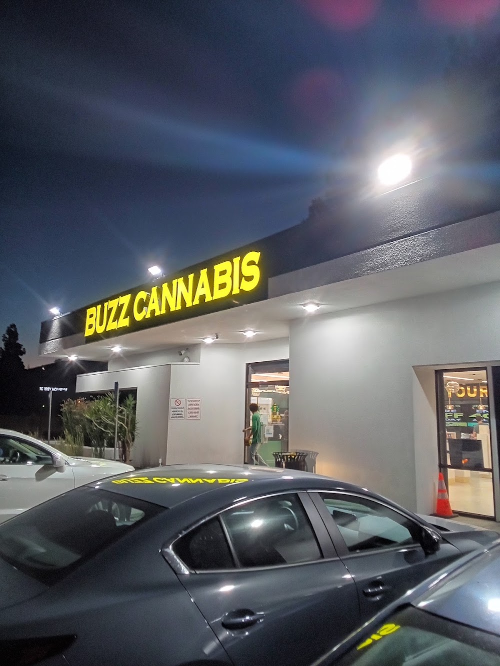 Buzz Cannabis photo 3