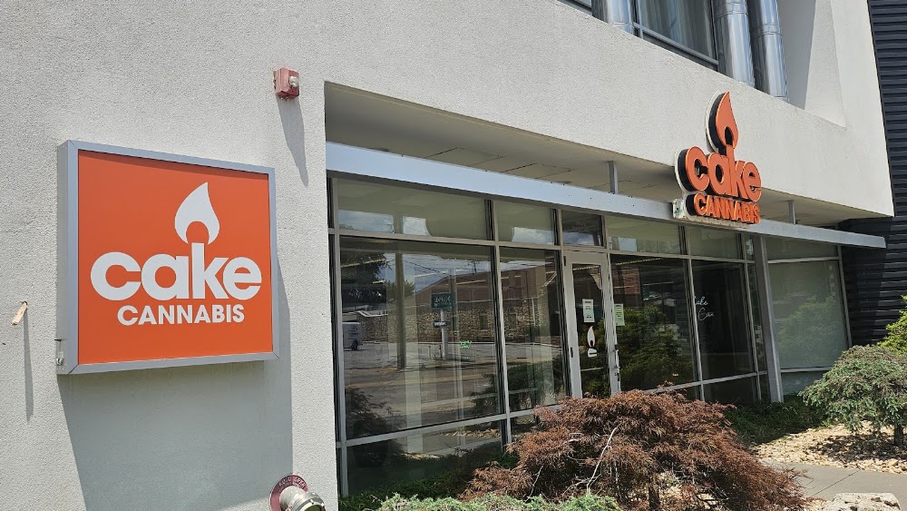 Cake Cannabis Cherry Street + Drive Thru photo 3