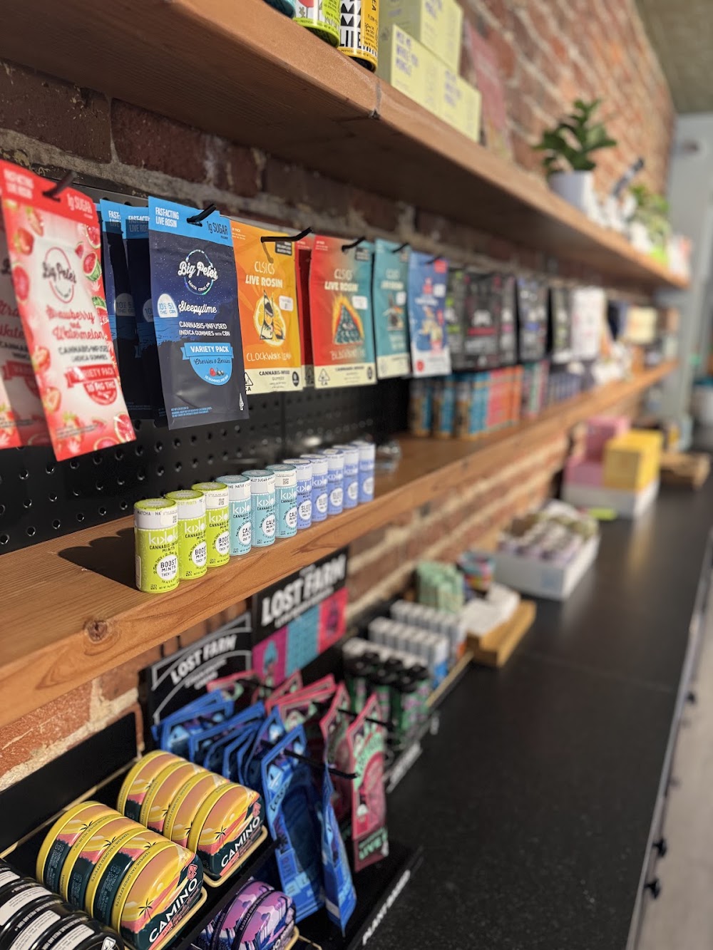 California Street Cannabis At Sansome photo 4