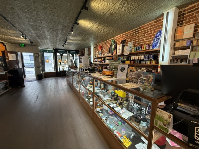 California Street Cannabis At Sansome photo 5