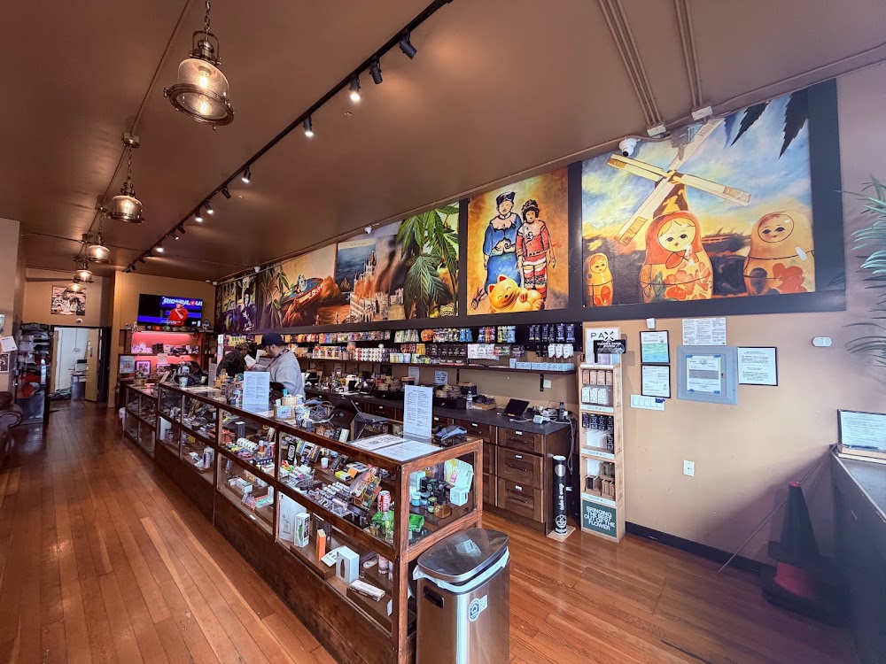 California Street Cannabis CO photo 3