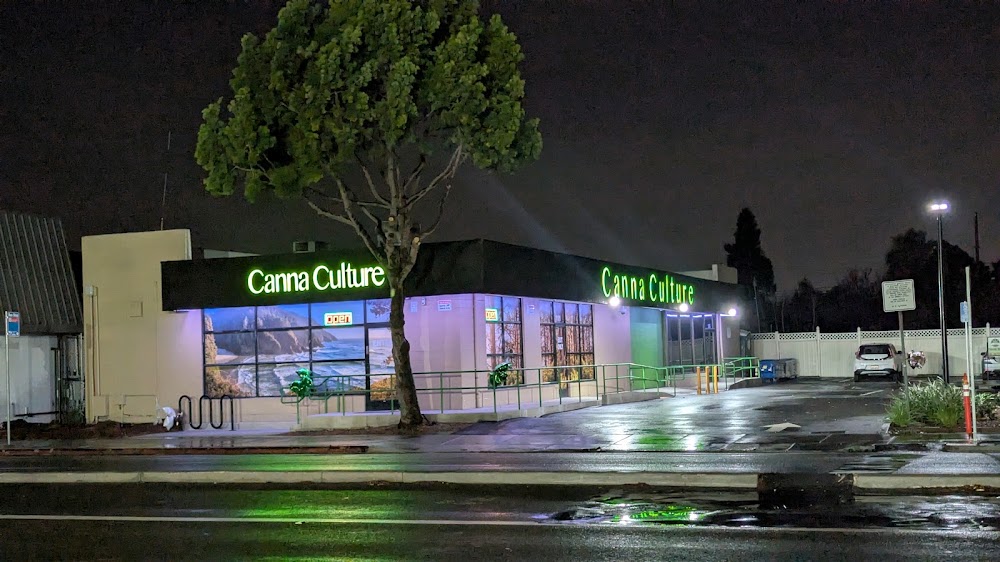 Canna Culture Mid Town photo 7