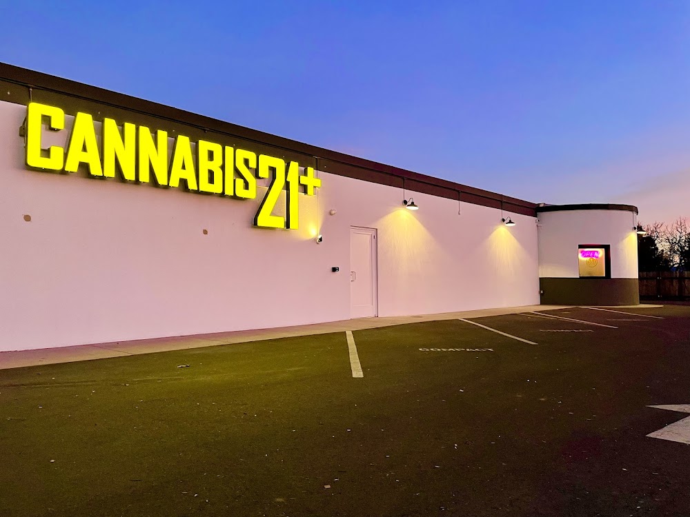 Cannabis 21+ photo 1