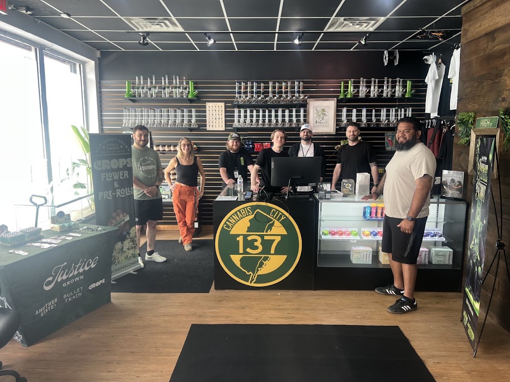Cannabis City Dispensary 137 photo 4