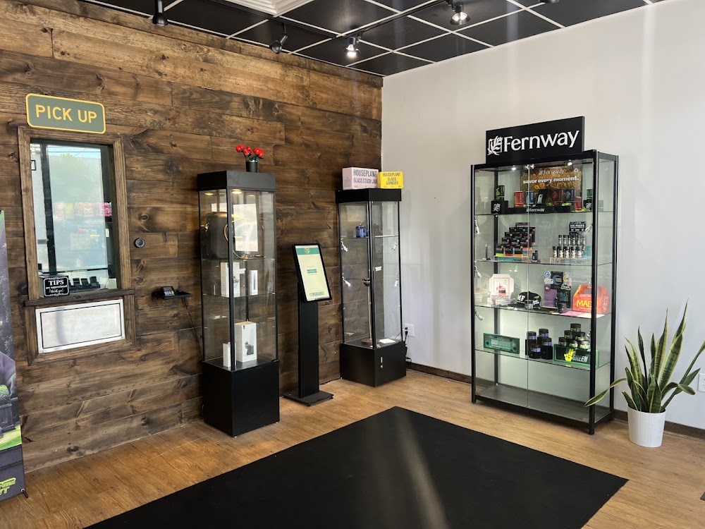 Cannabis City Dispensary 137 photo 5