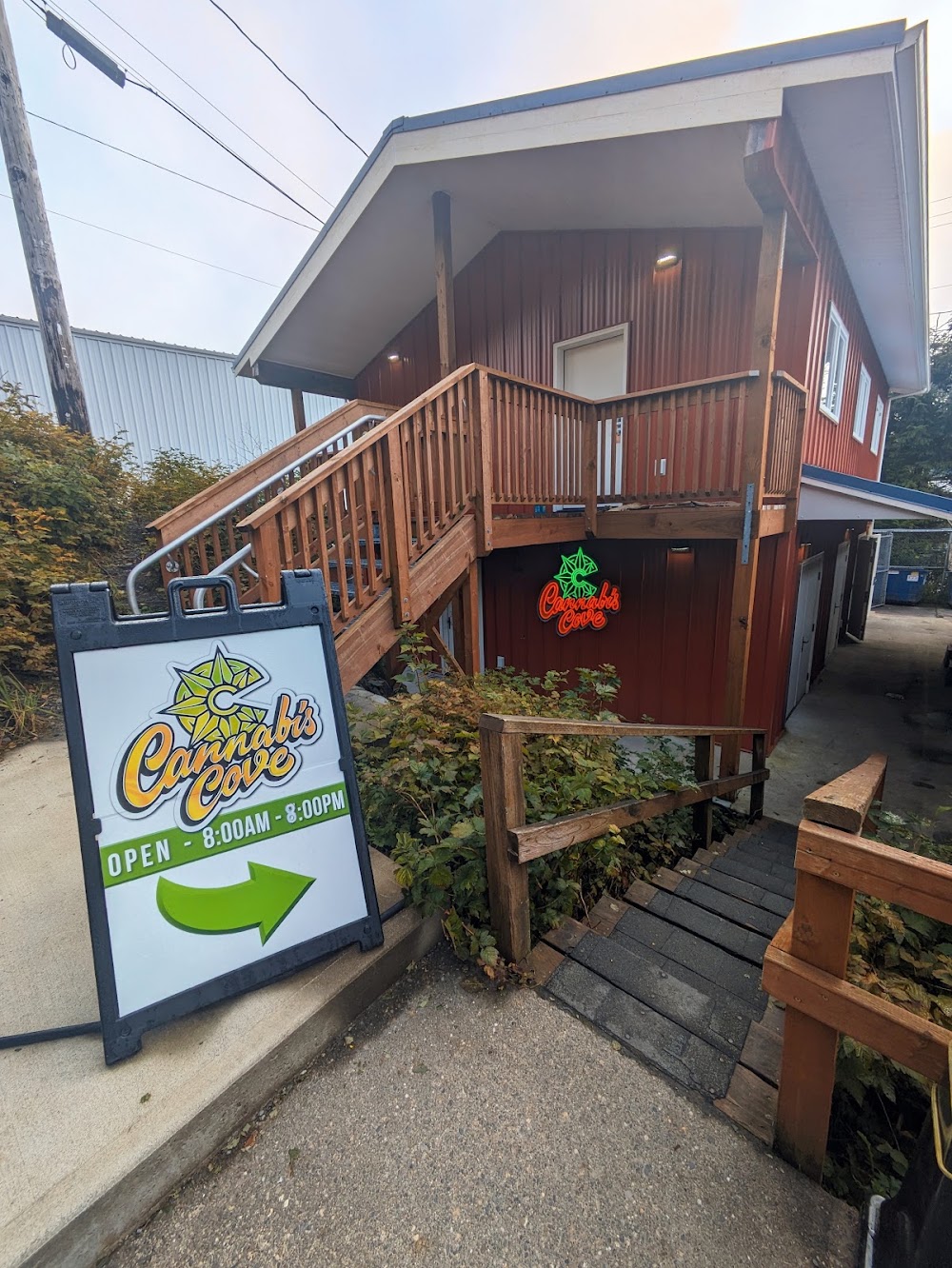 Cannabis Cove photo 3