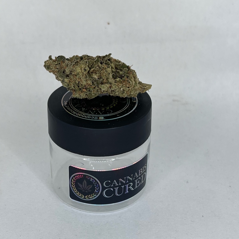 Cannabis Cured Retail photo 7