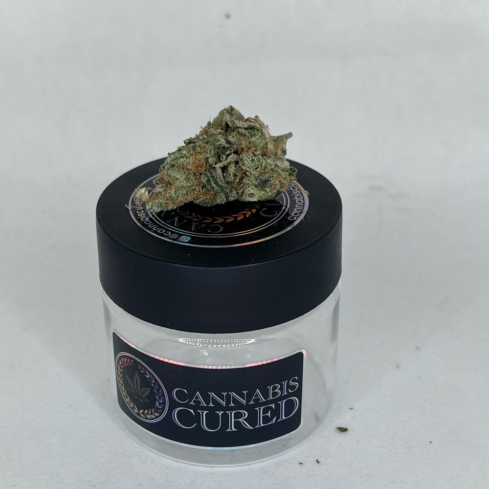 Cannabis Cured Retail photo 8