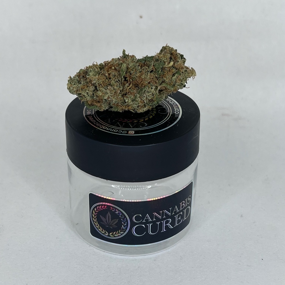 Cannabis Cured Retail photo 4