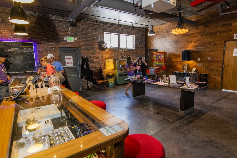 Cannabis Station photo 3