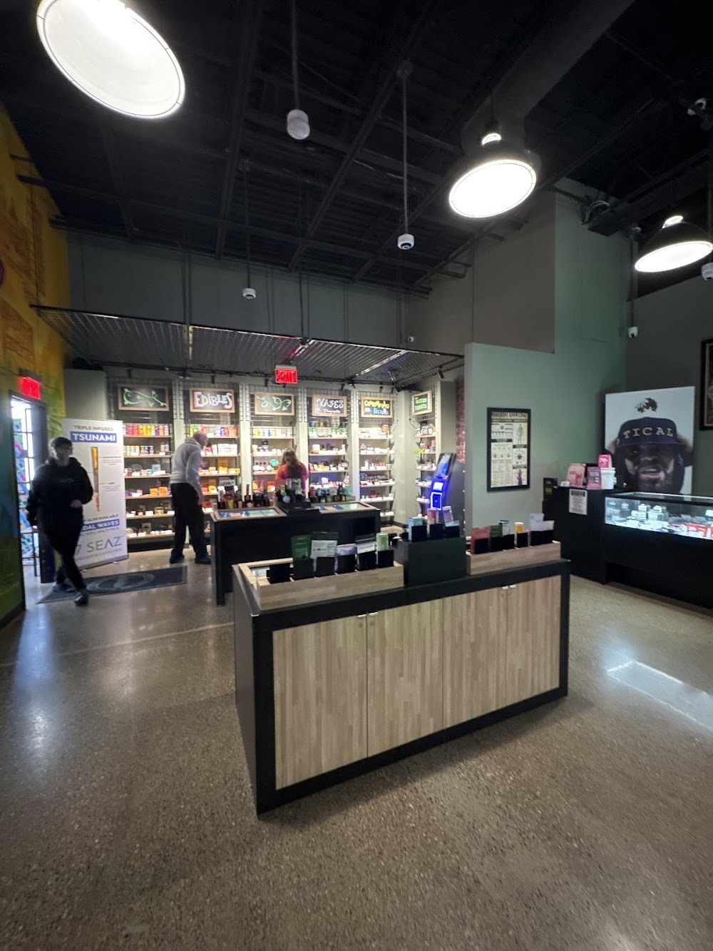 Capital District Cannabis & Wellness photo 8