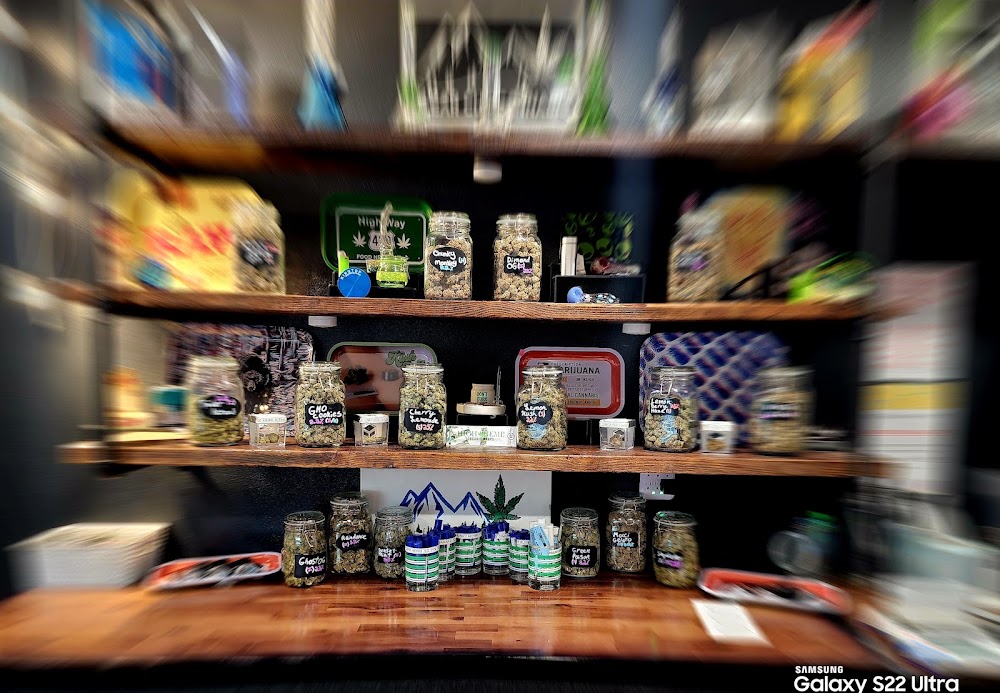Clear Cut Cannabis photo 8
