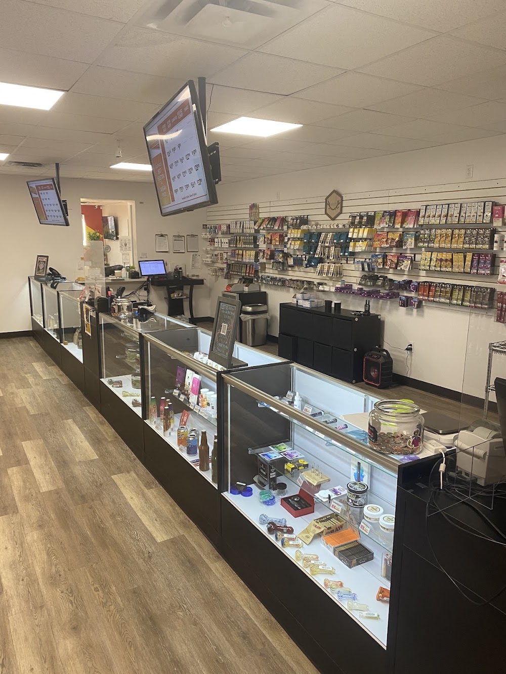 Clearance Cannabis CO. photo 3