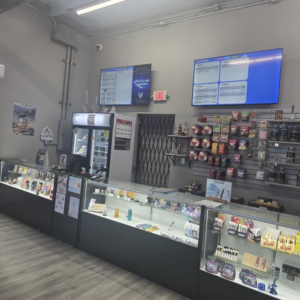 Cloud 9 Cannabis CO. Nm photo 6