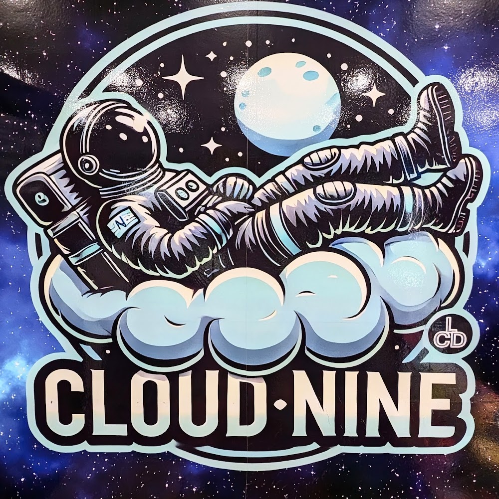 Cloud 9 Smoke & Gift Shop photo 4