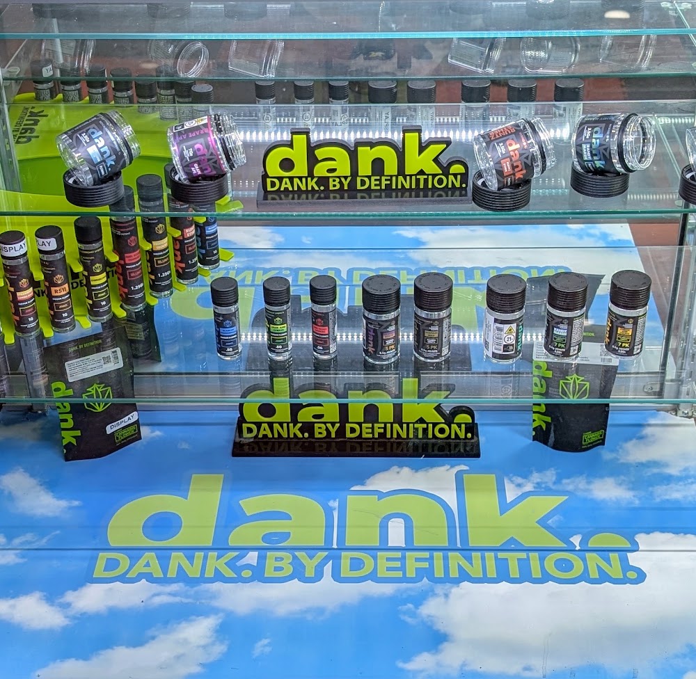 Cloud 9 Smoke & Gift Shop photo 6