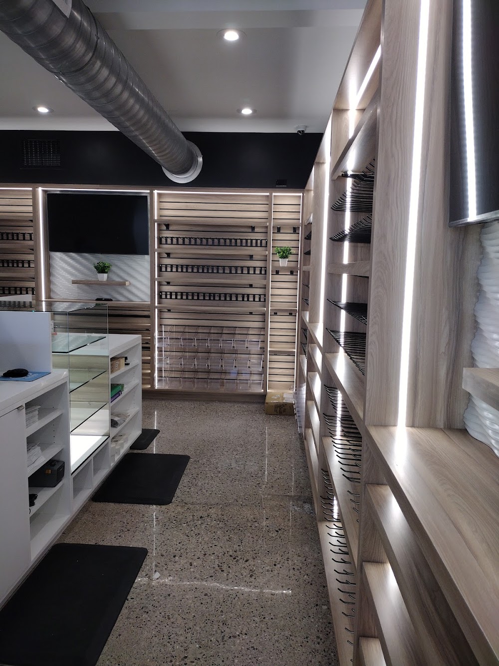 Cloud Cannabis Company photo 8