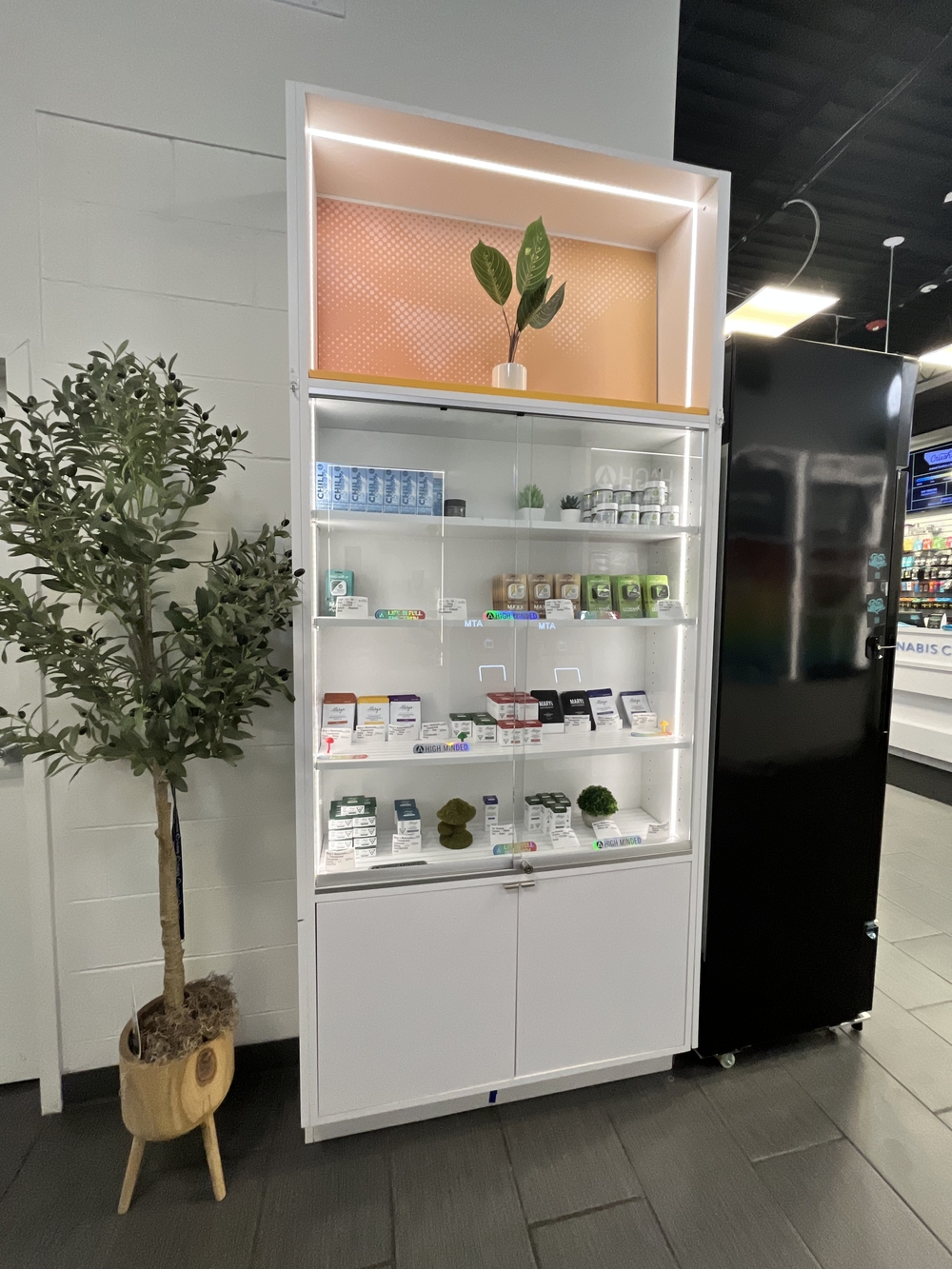 Cloud Cannabis Company photo 4