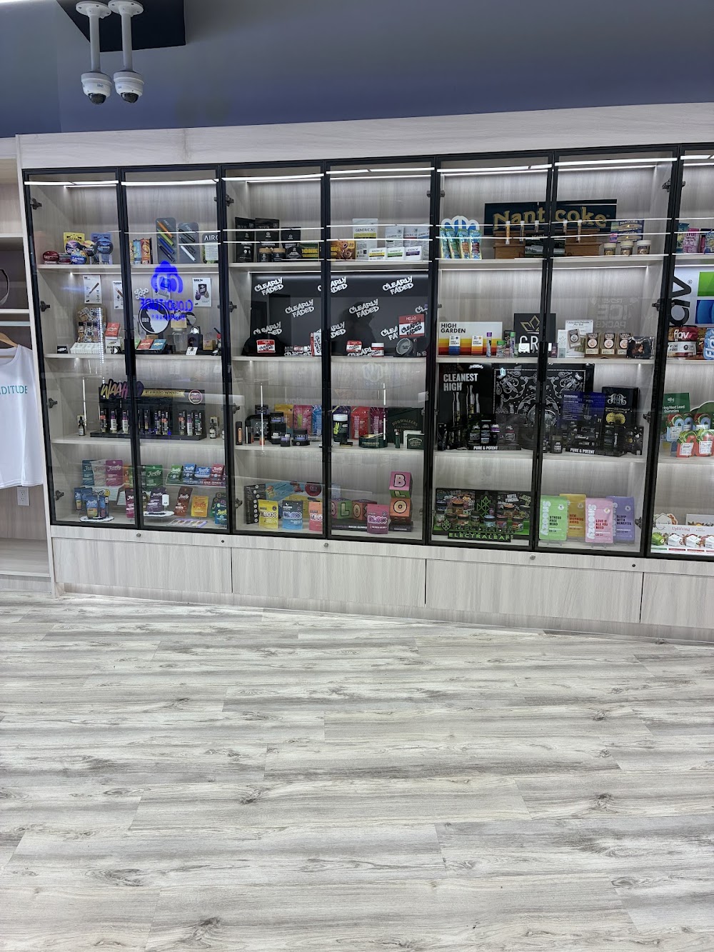 Clouditude Dispensary photo 4